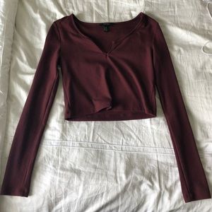 Maroon long sleeve crop top